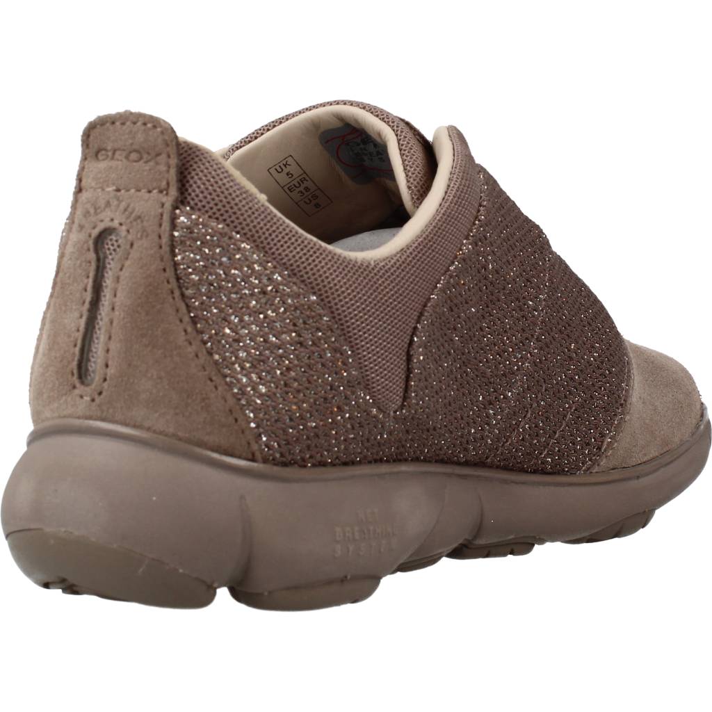 GEOX D NEBULA en color MARRON CLARO (3)