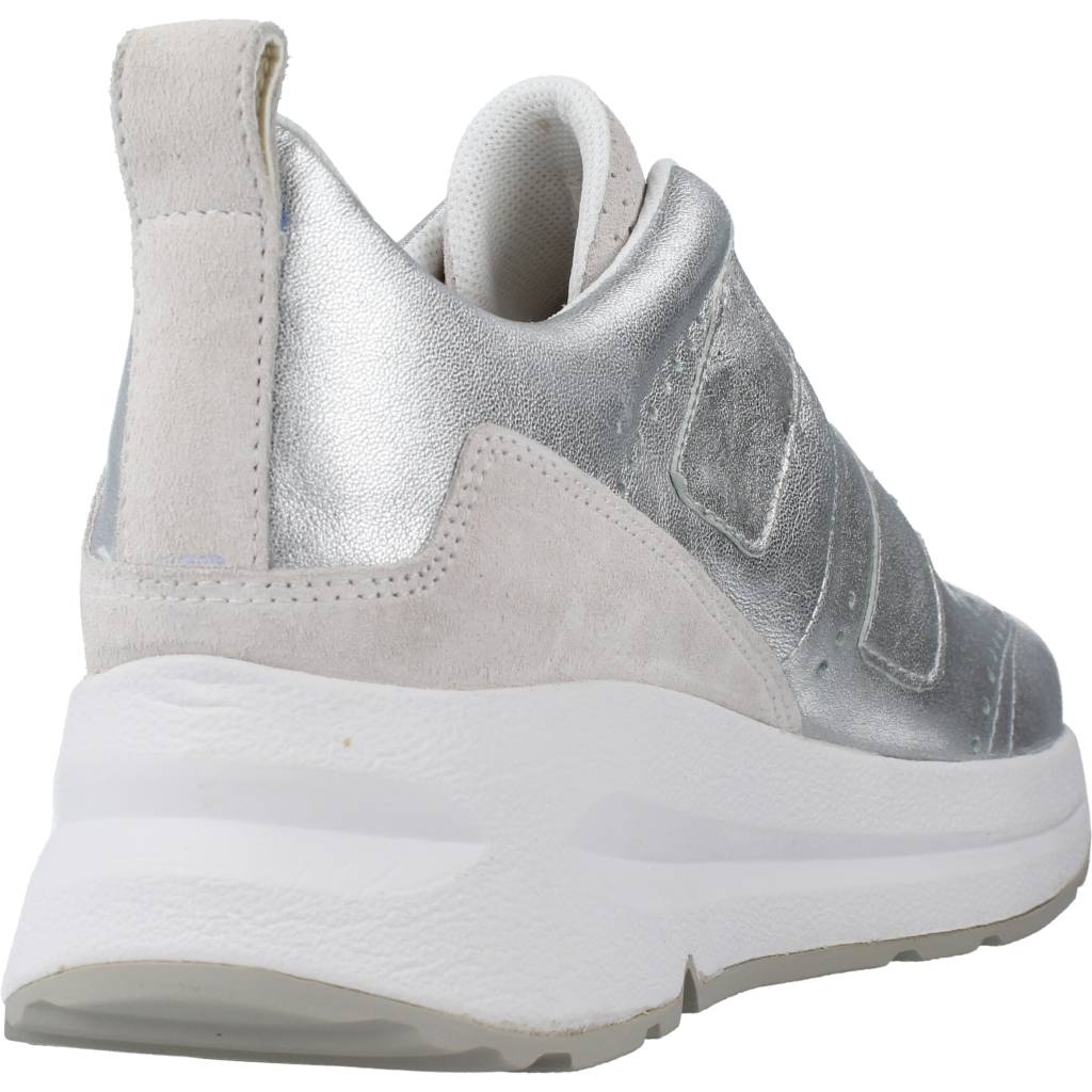 GEOX D BACKSIE B en color PLATA (3)