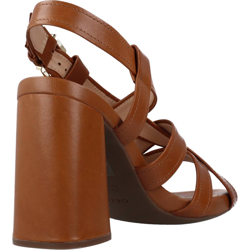 GEOX D GENZIANA HIGH B en color MARRON (3)