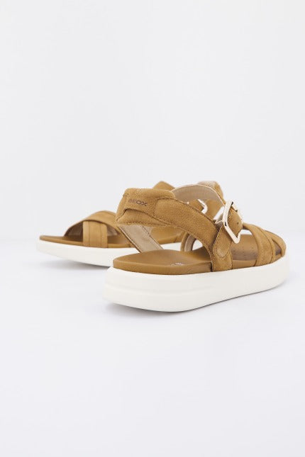 GEOX D XAND S B en color MARRON (3)
