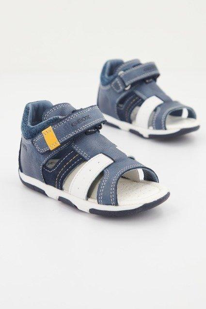 GEOX B SANDAL TAPUZ BOY A en color AZUL (2)