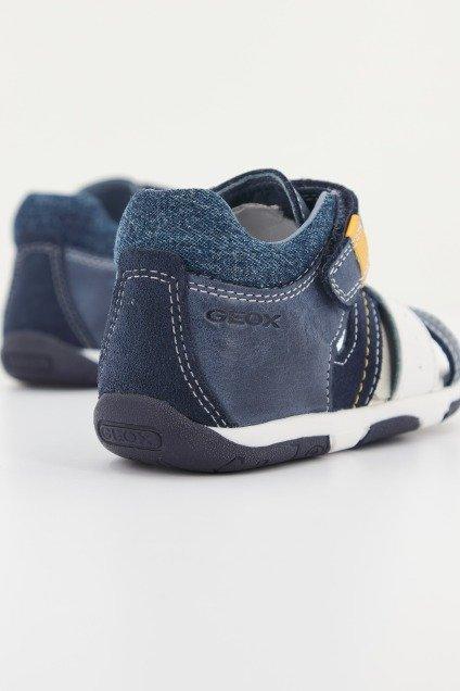 GEOX B SANDAL TAPUZ BOY A en color AZUL (3)