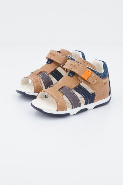 GEOX B SANDAL TAPUZ BOY A en color MARRON (1)