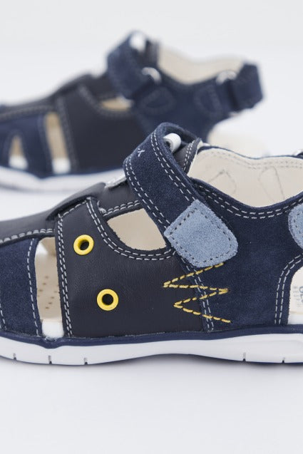 GEOX B SANDAL DELHI BOY B en color AZUL (4)
