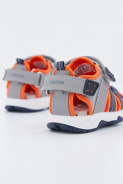 GEOX B SANDAL MULTY BOY B en color GRIS (3)