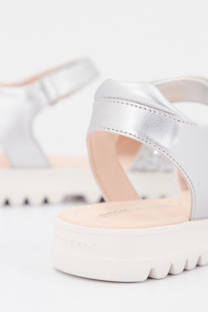 GEOX J SANDAL CORALIE GIR en color GRIS (4)