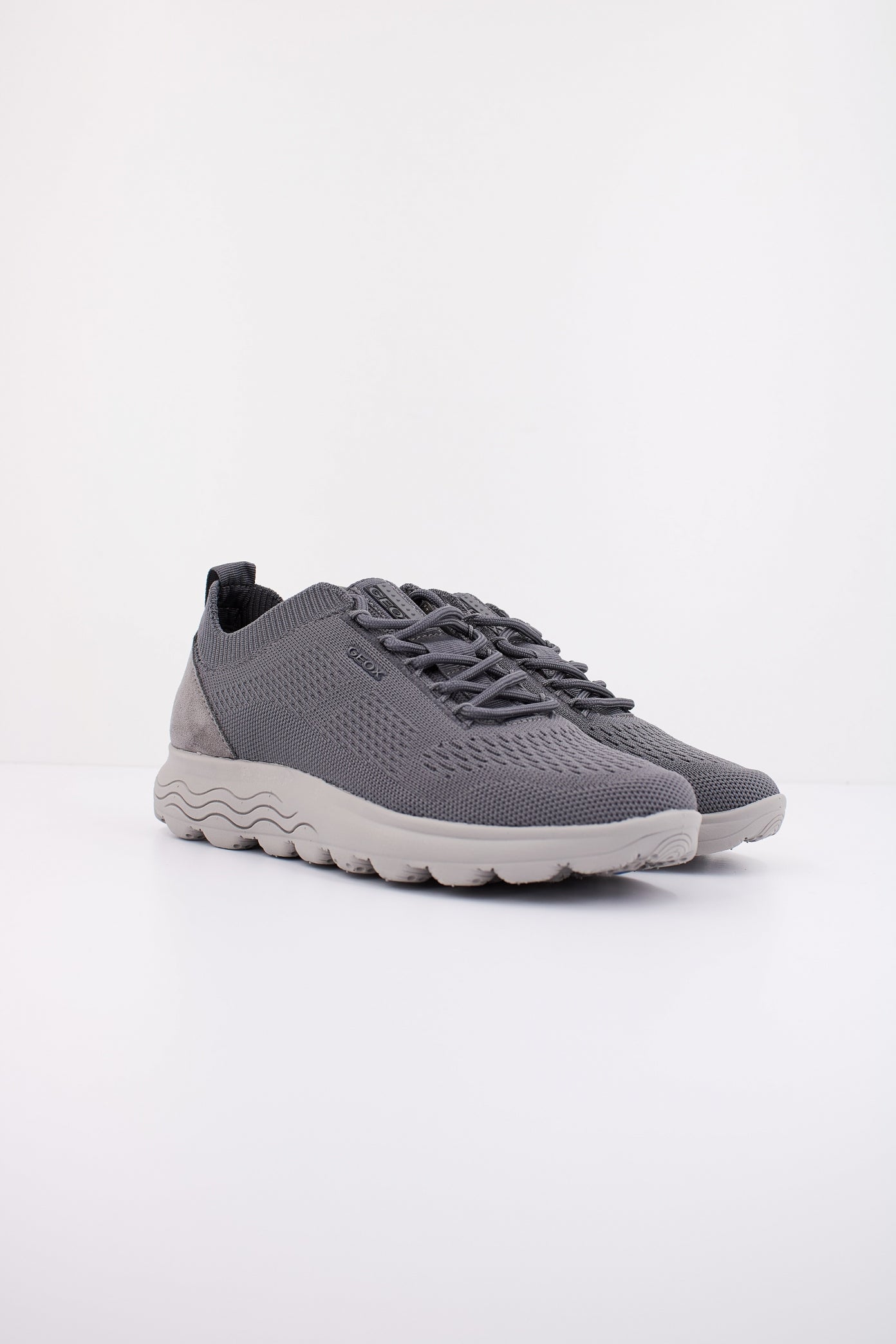 GEOX en color GRIS (2)