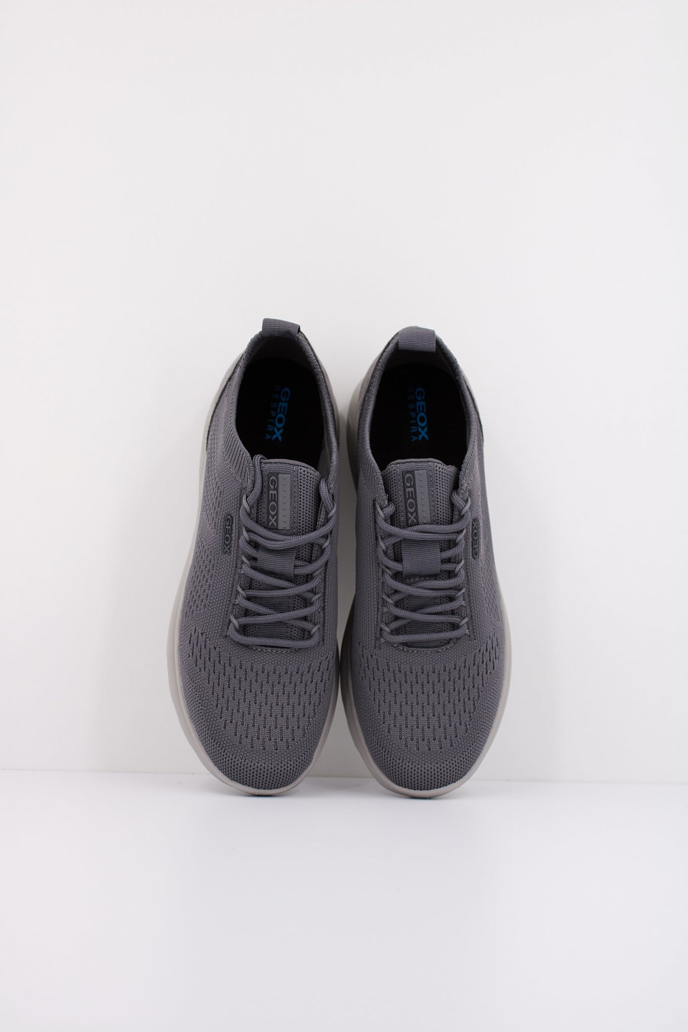 GEOX en color GRIS (3)