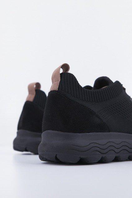 GEOX D SPHERICA en color NEGRO (3)