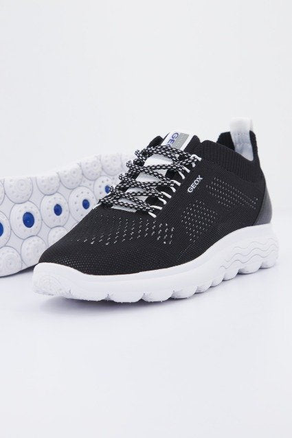 GEOX D SPHERICA en color NEGRO (1)