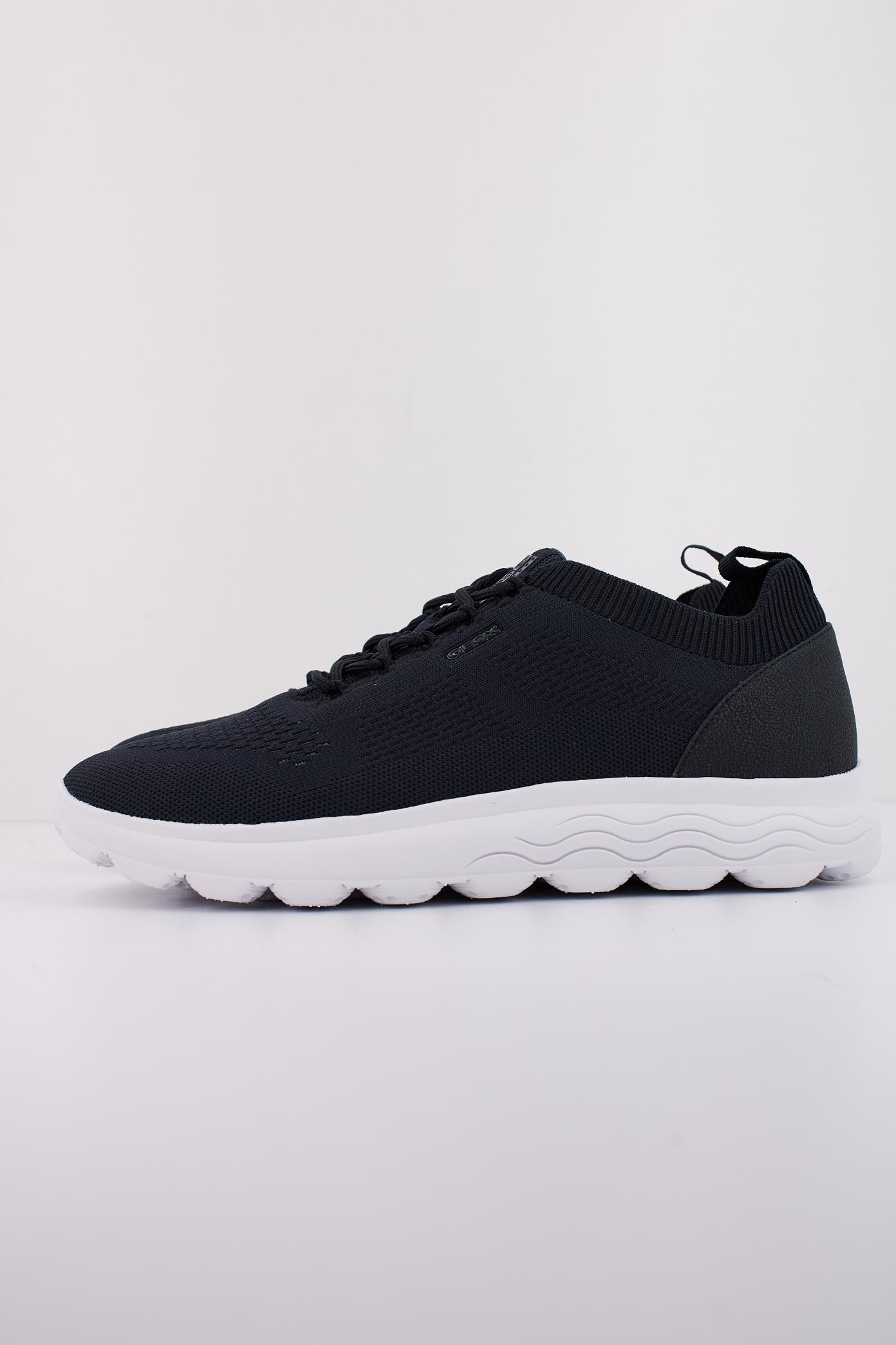GEOX U SPHERICA en color AZUL (1)