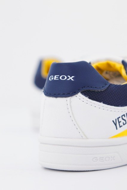 GEOX B DJROCK BOY en color BLANCO (4)