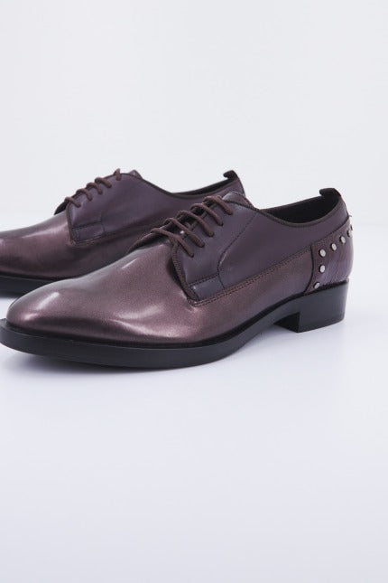 GEOX DONNA BROGUE en color VIOLETA (2)