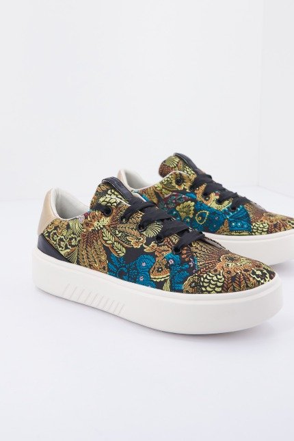 GEOX D NHENBUS en color ORO (1)