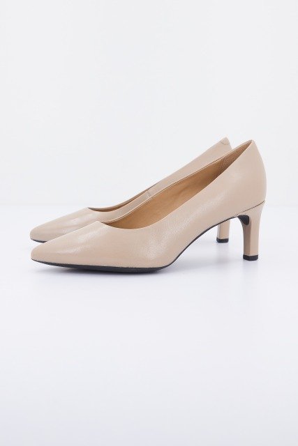 GEOX D BIBBIANA en color BEIS (1)