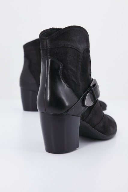 GEOX D NEW LUCINDA en color NEGRO (3)