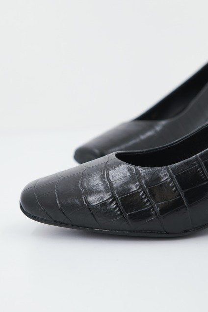 GEOX D VIVYANNE MID en color NEGRO (4)