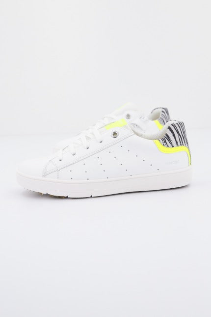 GEOX J SILENEX GIRL en color BLANCO (2)