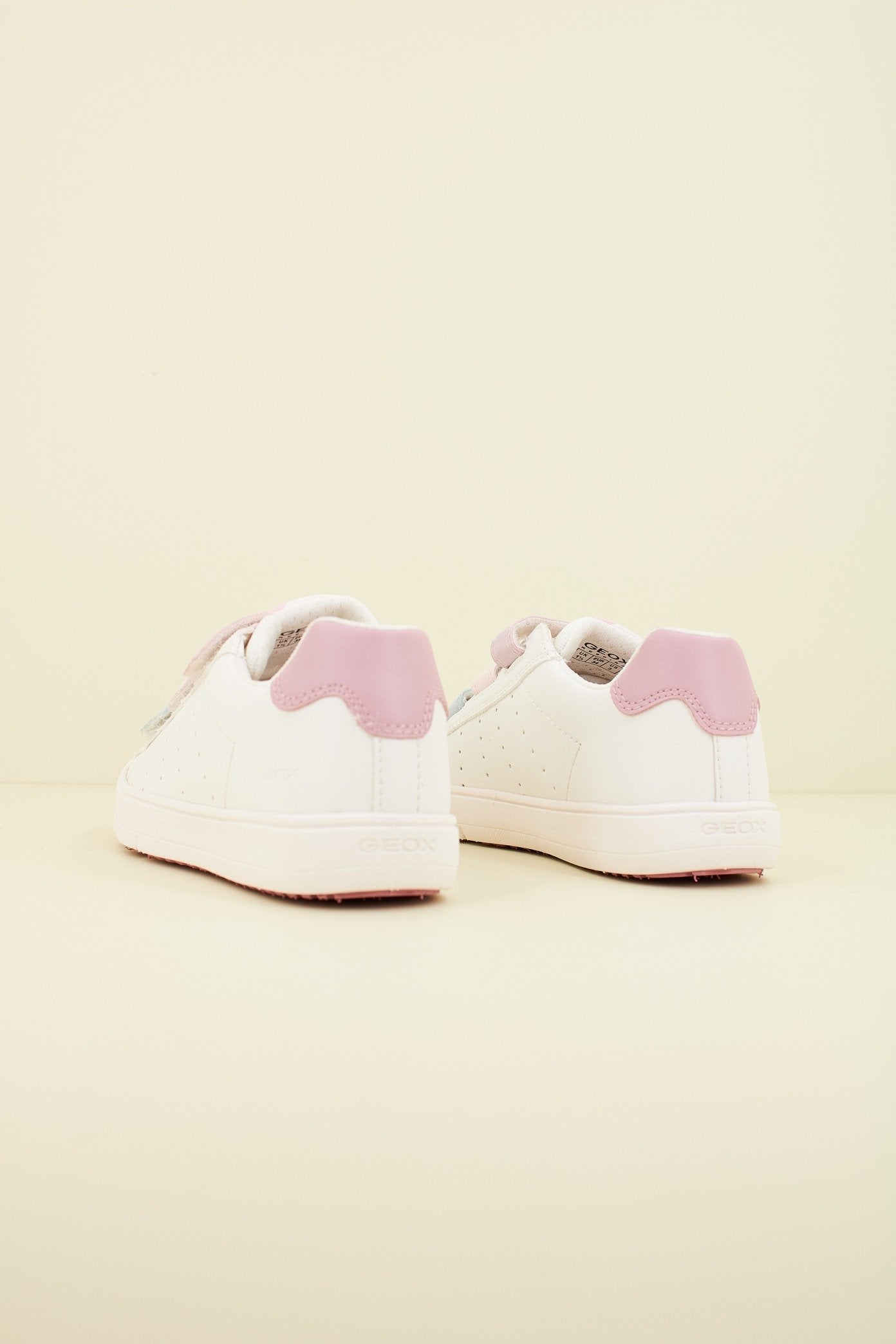 GEOX J SILENEX GIRL en color BLANCO (3)