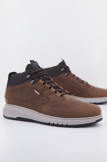 GEOX U AERANTIS X B ABX en color MARRON (1)