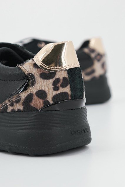 GEOX D ALLENIEE en color NEGRO (4)