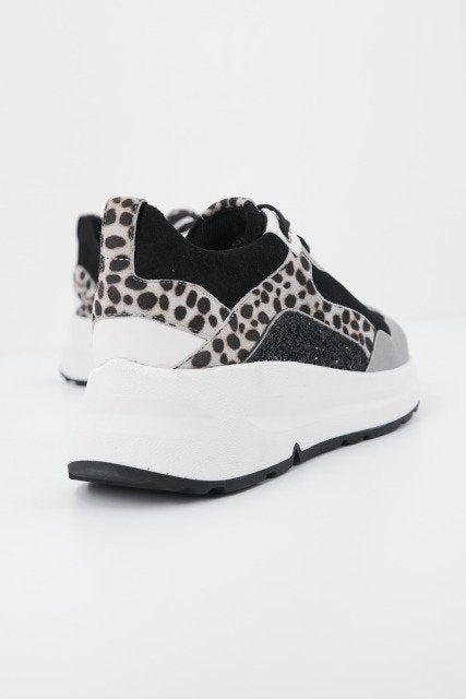 GEOX D BACKSIE en color NEGRO (3)