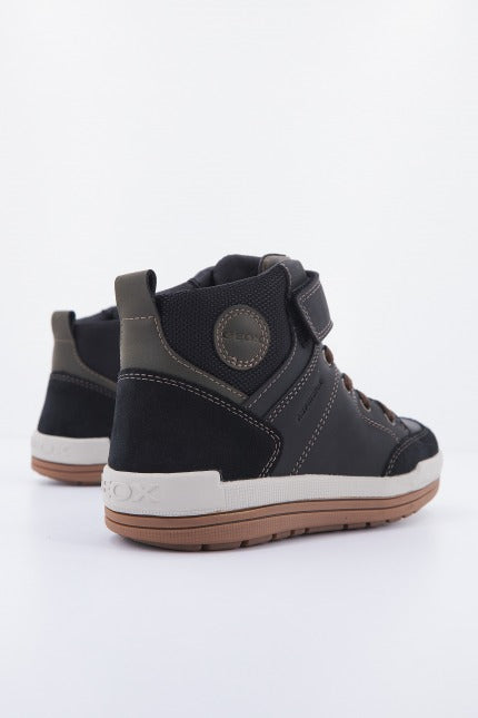 GEOX J CHARZ BOY B ABX en color MARRON (3)