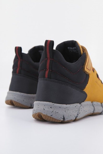 GEOX J FLEXYPER BOY B ABX en color MARRON CLARO (3)