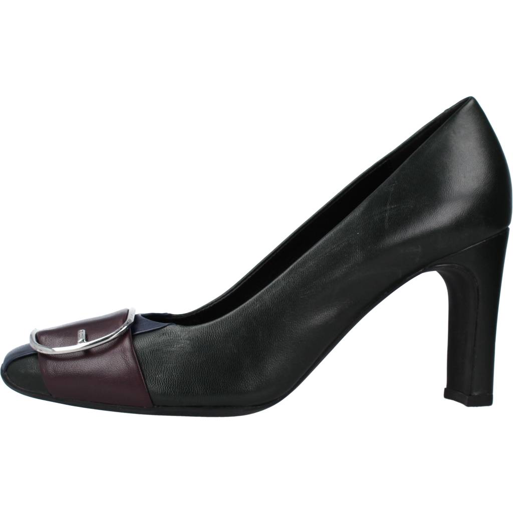 GEOX D VIVYANNE HIGH D en color VERDE (2)