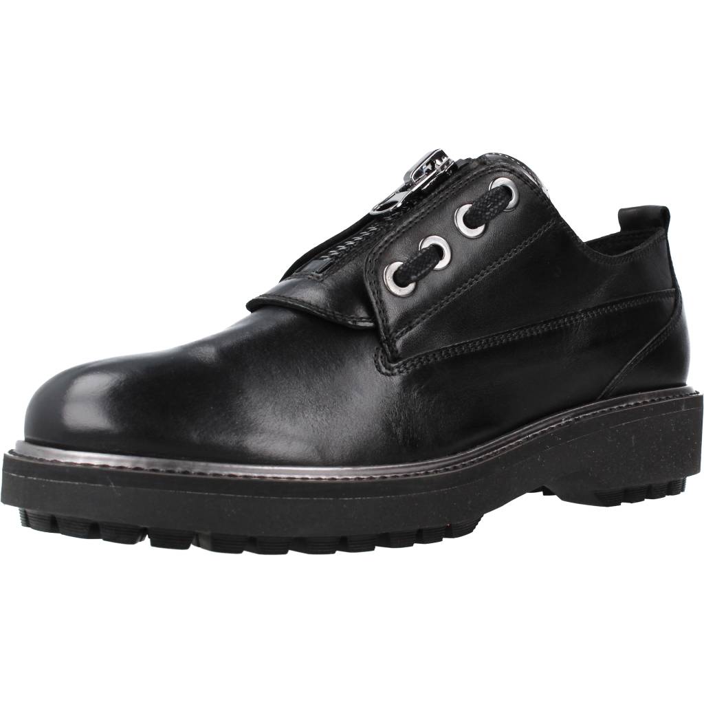 GEOX D ASHEELY PLUS B en color NEGRO (1)