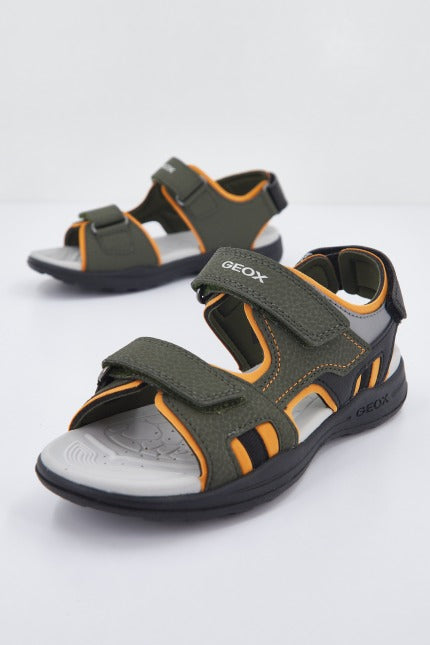 GEOX J VANIETT BOY B en color VERDE (2)