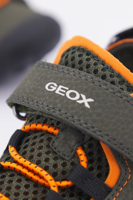 GEOX VANIETT BOY C en color VERDE (4)
