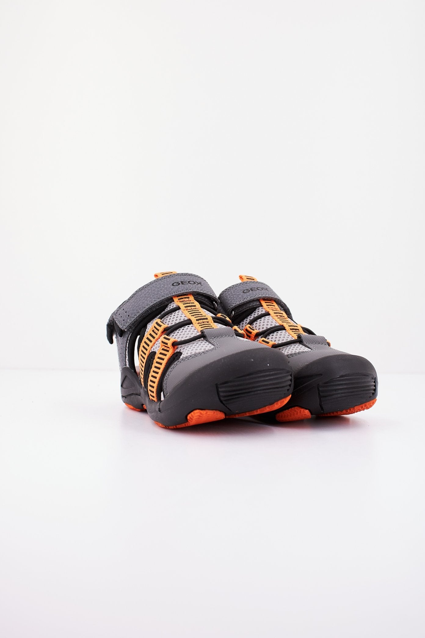 GEOX JR SANDAL KYLE en color GRIS (2)