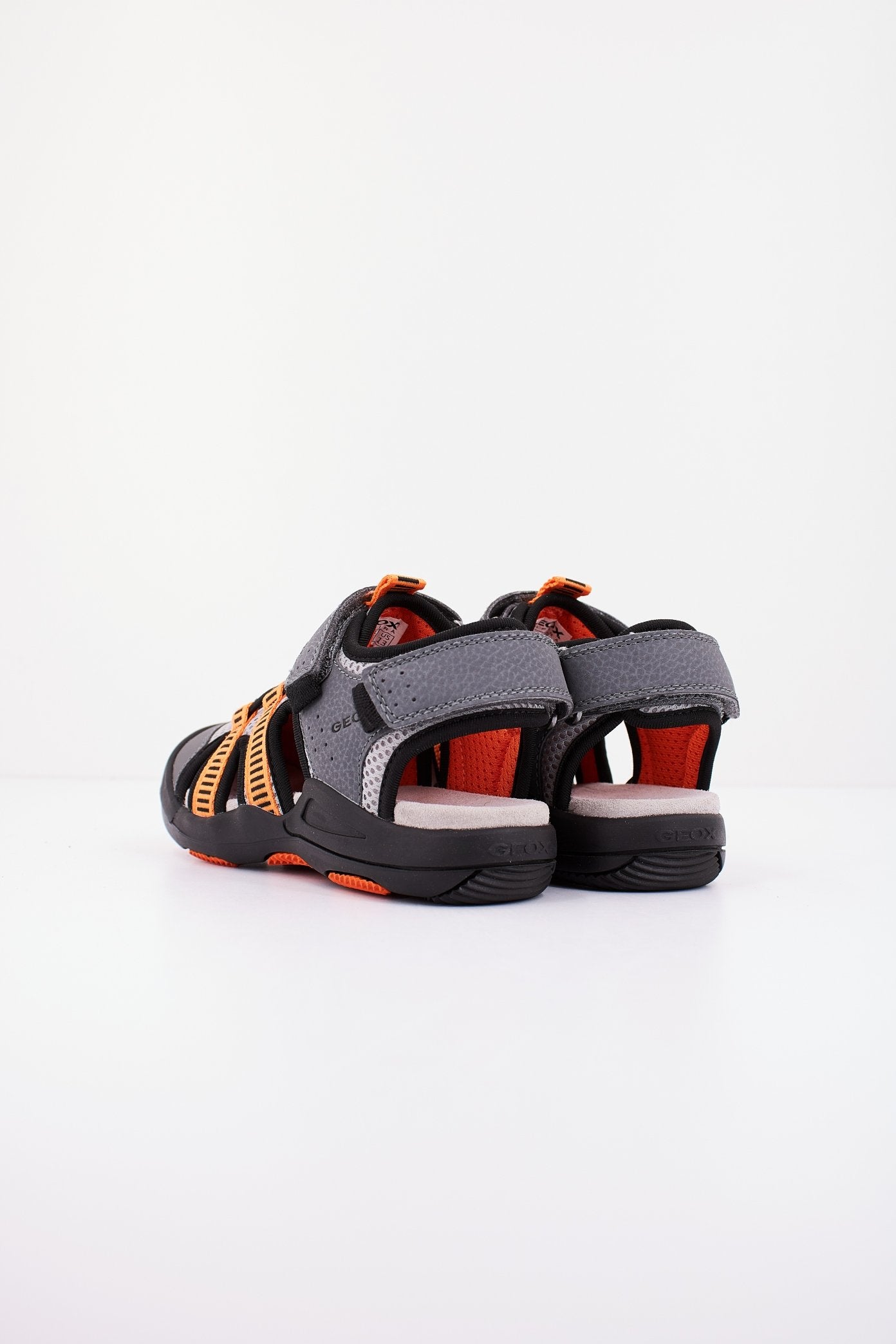 GEOX JR SANDAL KYLE en color GRIS (3)
