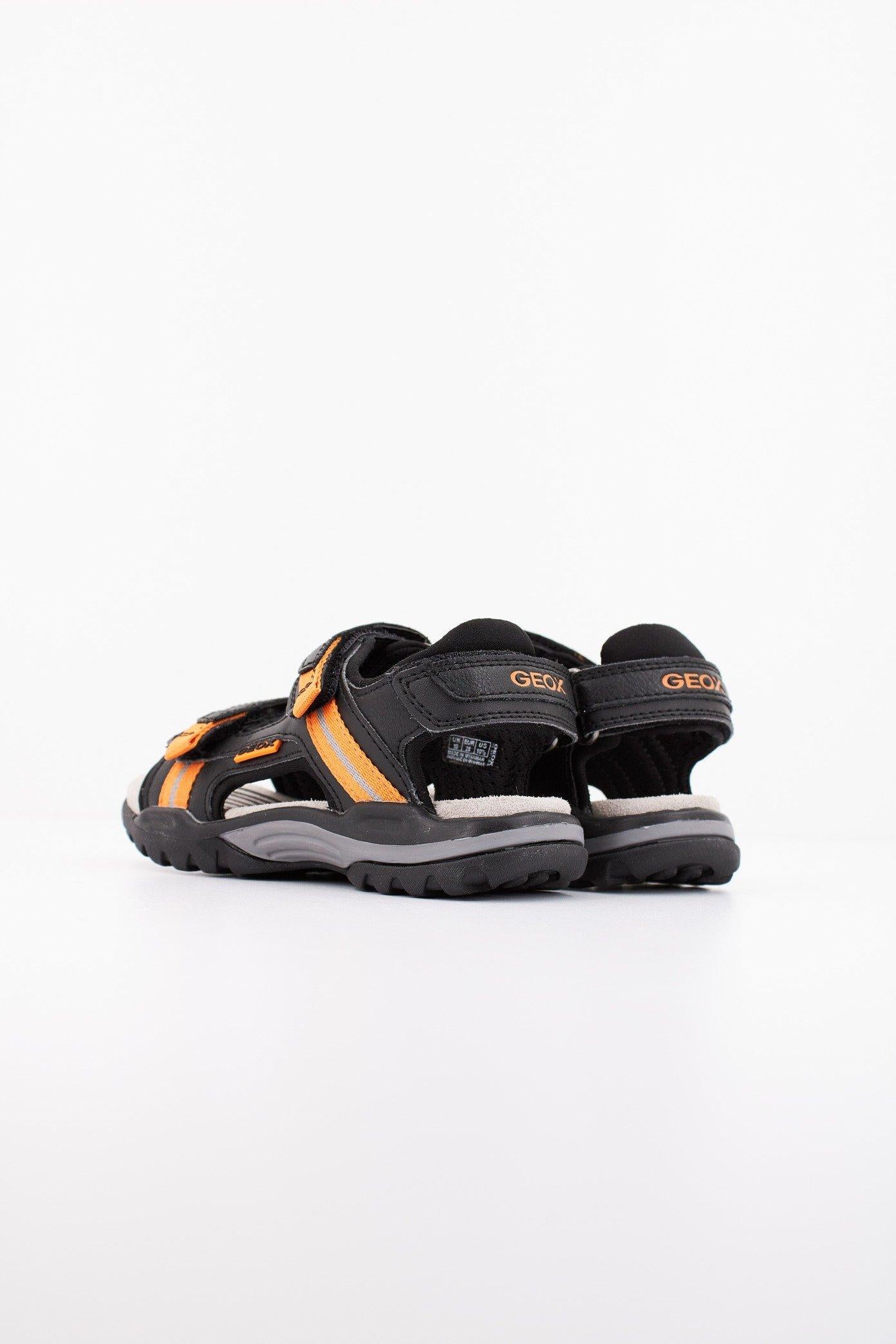 GEOX J BOREALIS BOY A en color NEGRO (3)