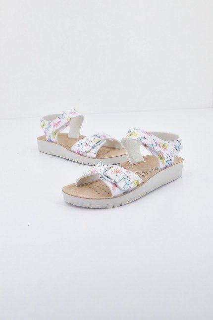 GEOX JEAB QD en color BLANCO (1)