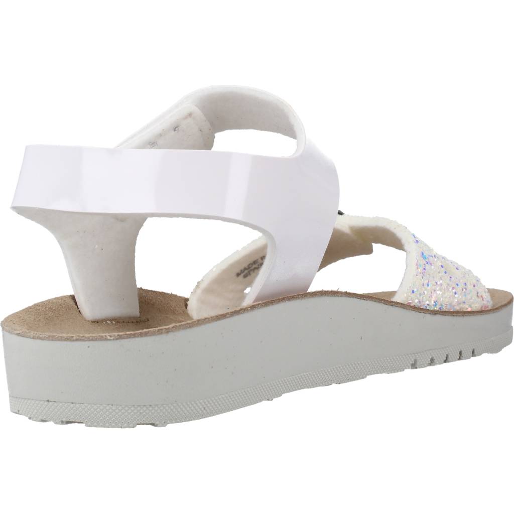 GEOX J SANDAL COSTAREI GI en color BLANCO (3)