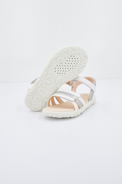 GEOX JZA AJ en color BLANCO (2)