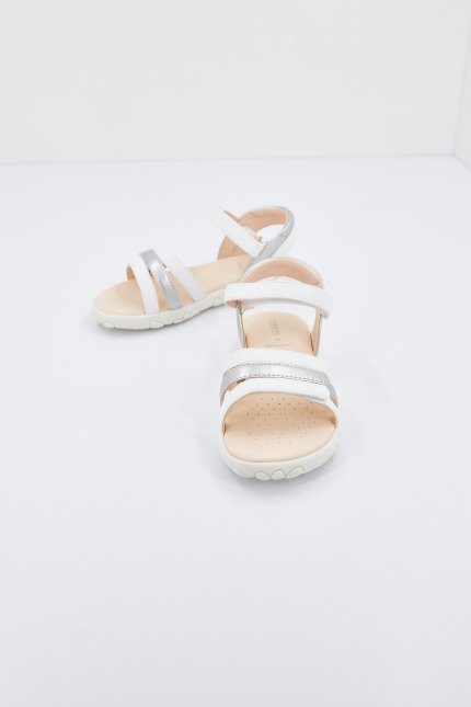GEOX JZA AJ en color BLANCO (3)