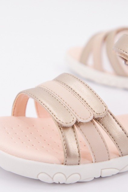 GEOX J SANDAL HAITI GIRL en color ORO (4)