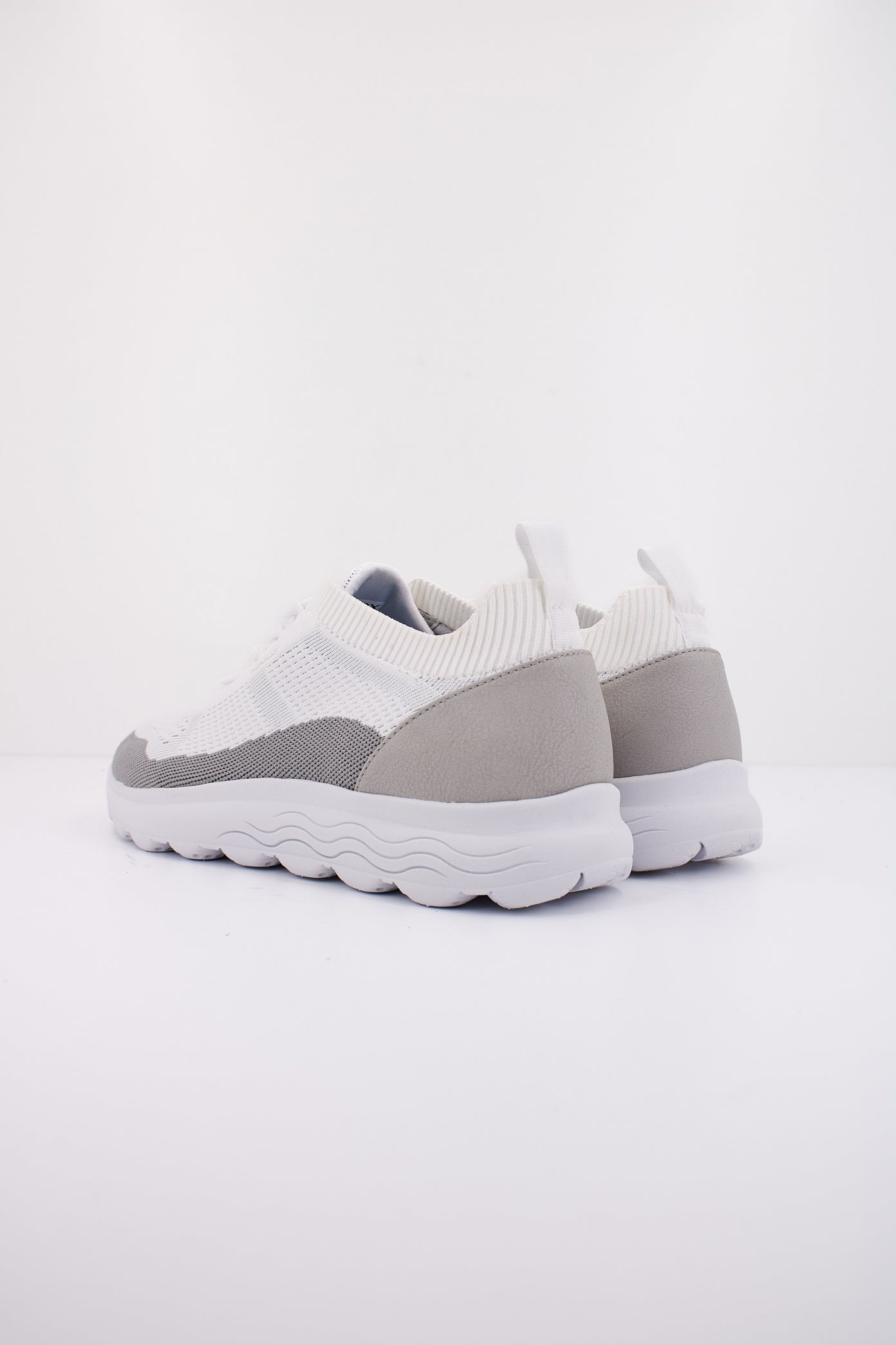 GEOX U SPHERICA A en color BLANCO (4)