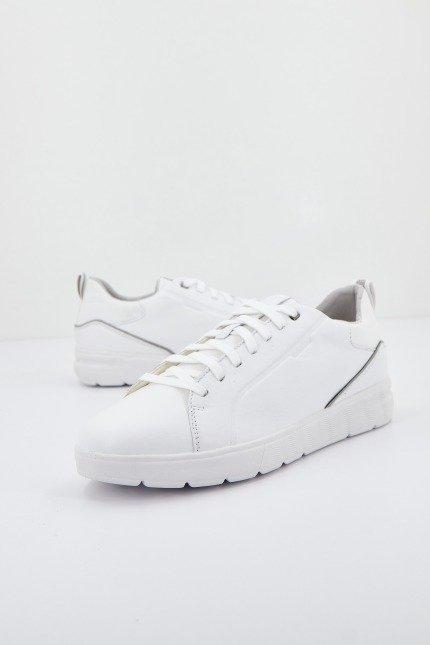 GEOX U SPHERICA EC B en color BLANCO (3)