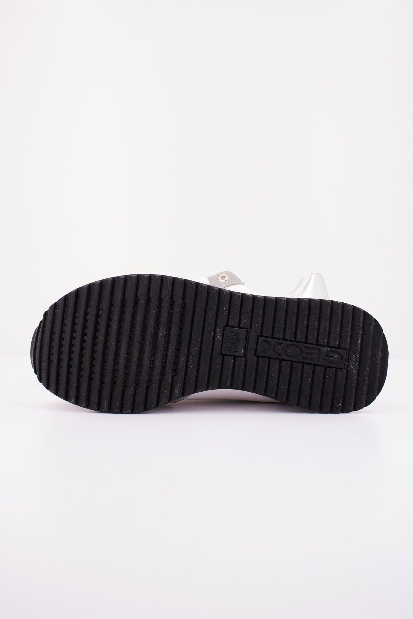 GEOX D DORALEA B en color BLANCO (4)