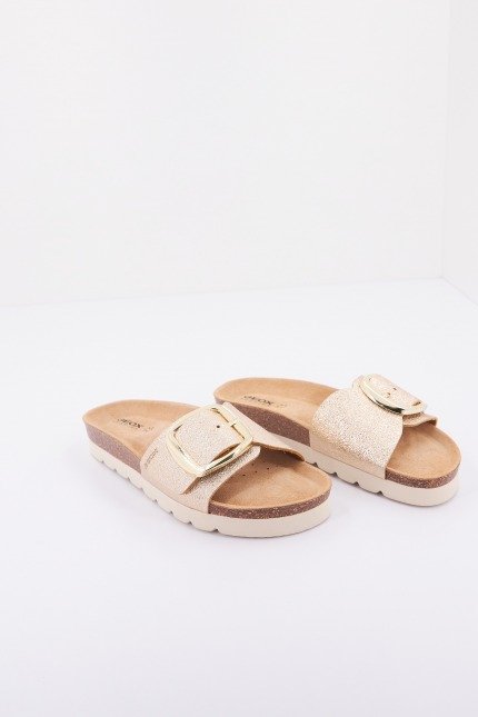 GEOX D BRIONIA HIGH G en color ORO (1)
