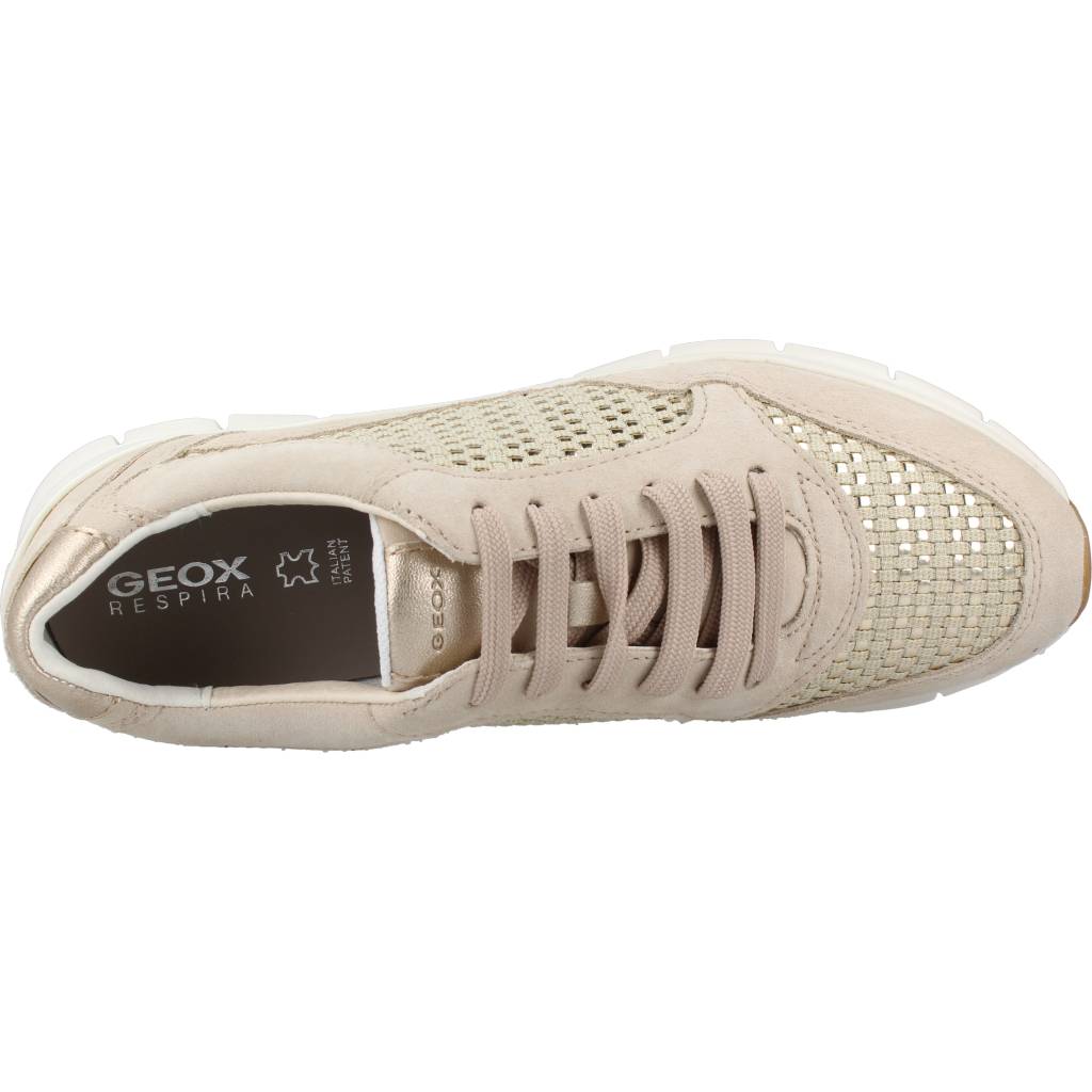 GEOX D SUKIE B en color BEIS (7)