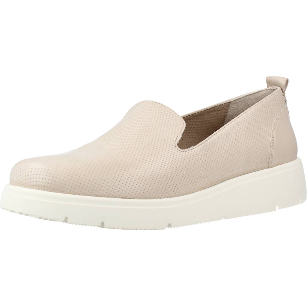 GEOX D ARLARA B en color BEIS (1)