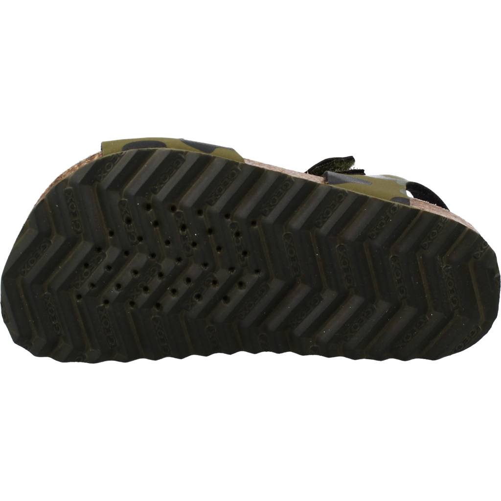 GEOX B SANDAL CHALKI BOY en color VERDE (6)