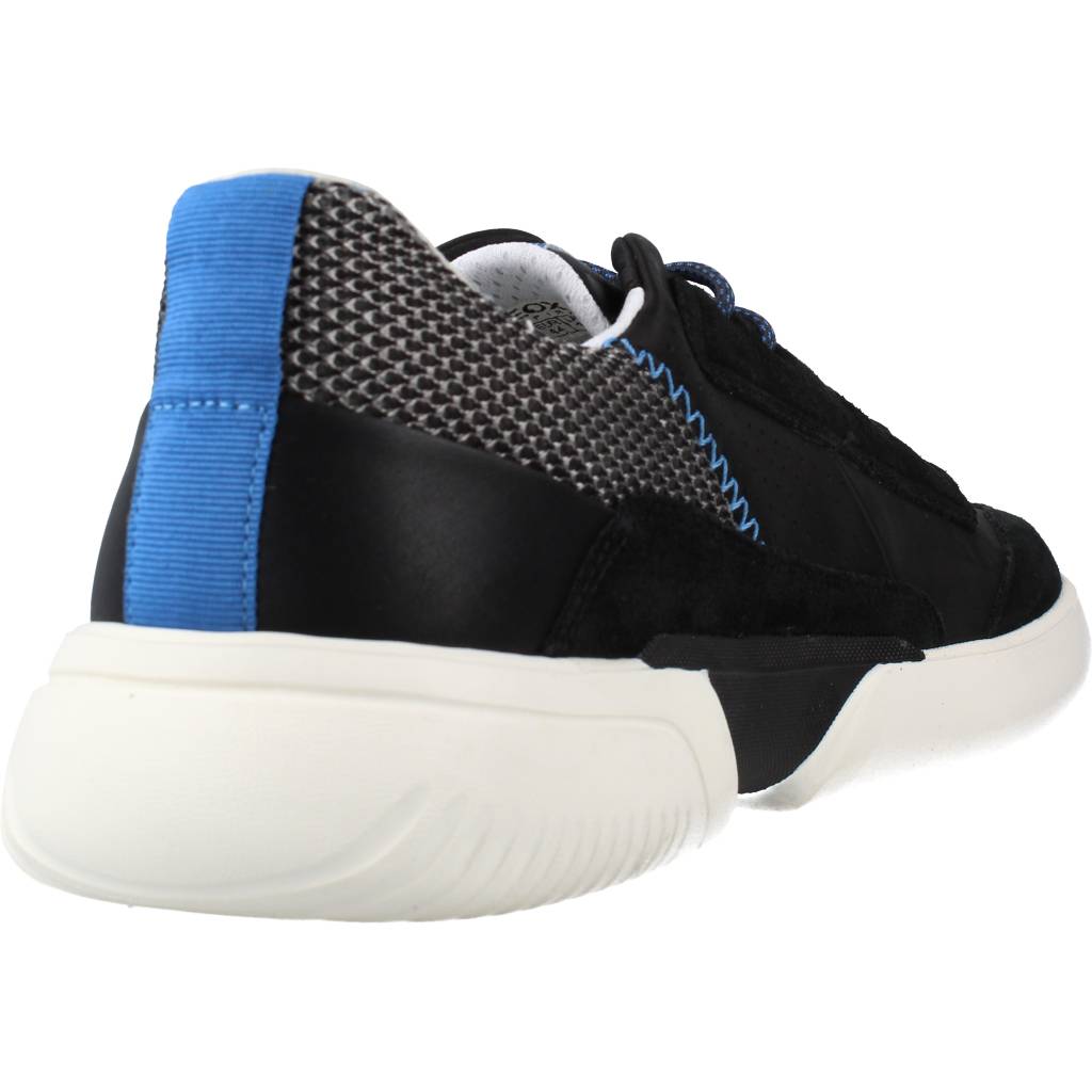 GEOX U SMOOTHER A en color NEGRO (3)