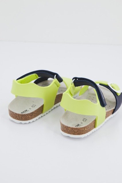 GEOX J GHITA BOY en color VERDE (3)