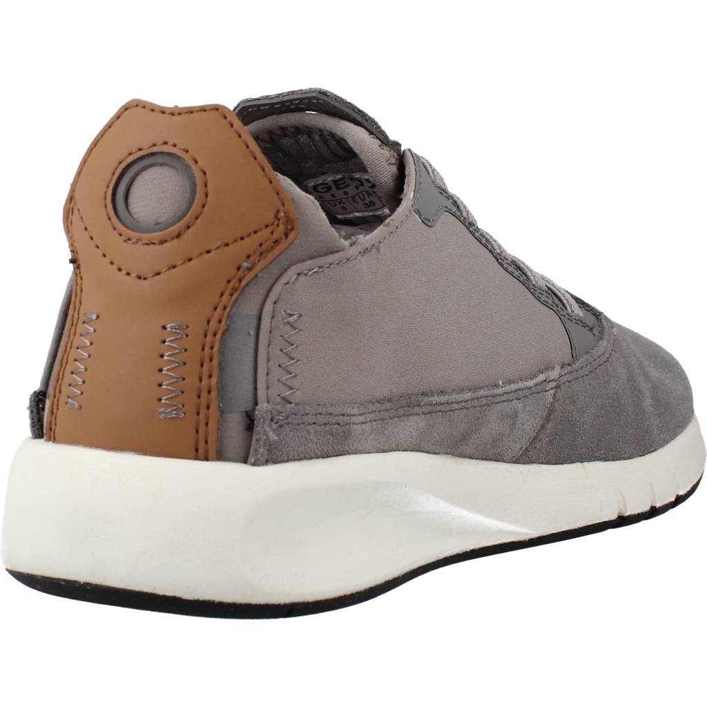GEOX J AERANTER BOY B en color GRIS (3)